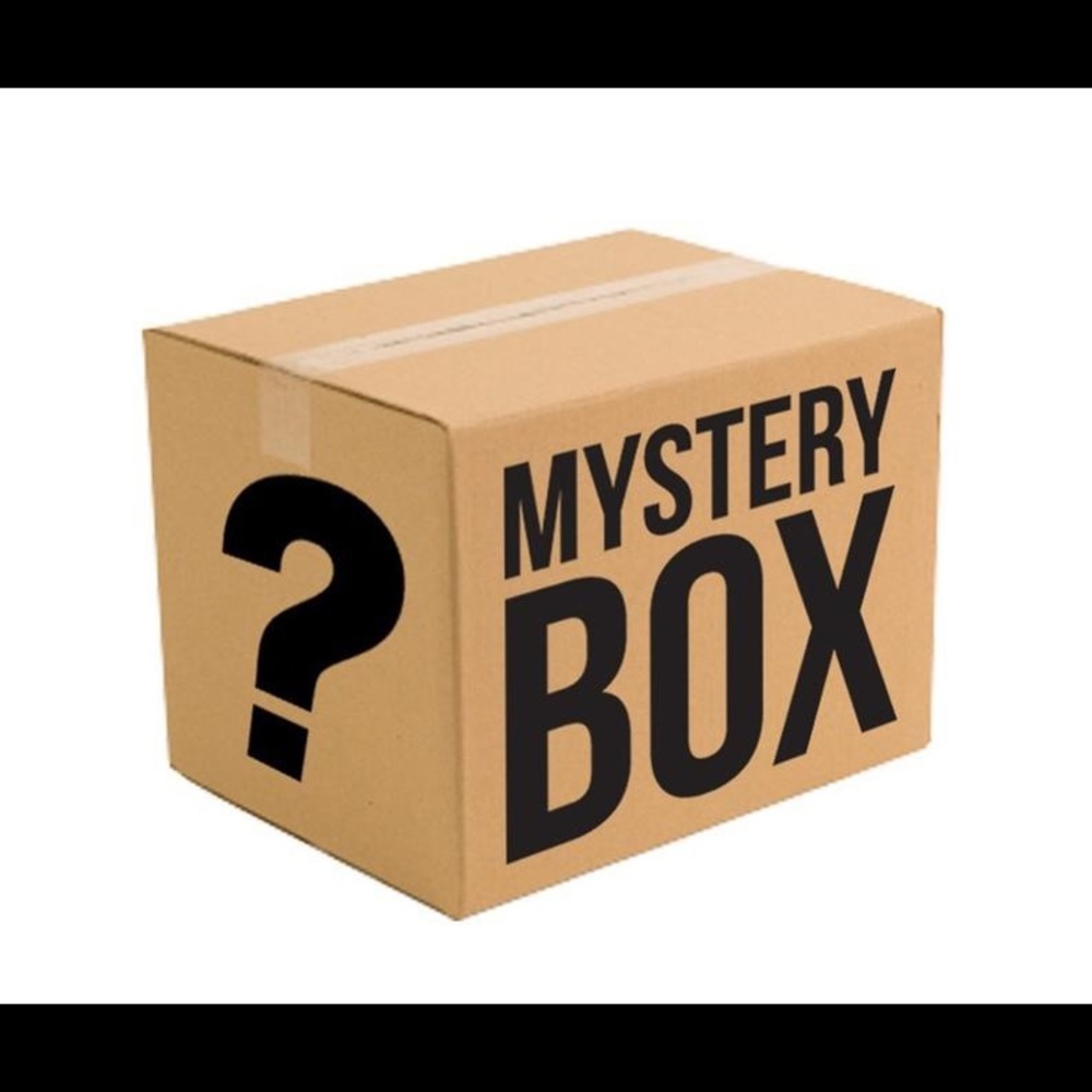 Mystery Box 5 items for 25$